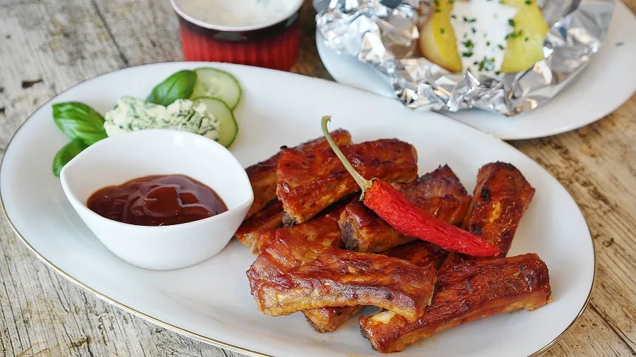 These slow cooker BBQ ribs are so delicious and tender. With how easy they are to make, you can fix it and forget it and have dinner waiting for you. Slow Cooker Beef Ribs | Slow Cooker Boneless Pork Ribs | Slow Cooker Ribs Beer | Healthy Slow Cooker Country Style Ribs | Sweet Baby Rays Crockpot Boneless Ribs