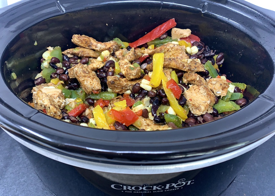 Crockpot chicken fajitas with frozen corn make for an easy delicious crockpot dinner that is a family-approved recipe. Crockpot Chicken Fajitas Tasty | Crockpot Chicken Fajitas Without Tomatoes | Easy Shredded Chicken Fajitas | Pulled Chicken Fajita Slow Cooker | Slow Cooker Chicken Fajitas Pinterest
