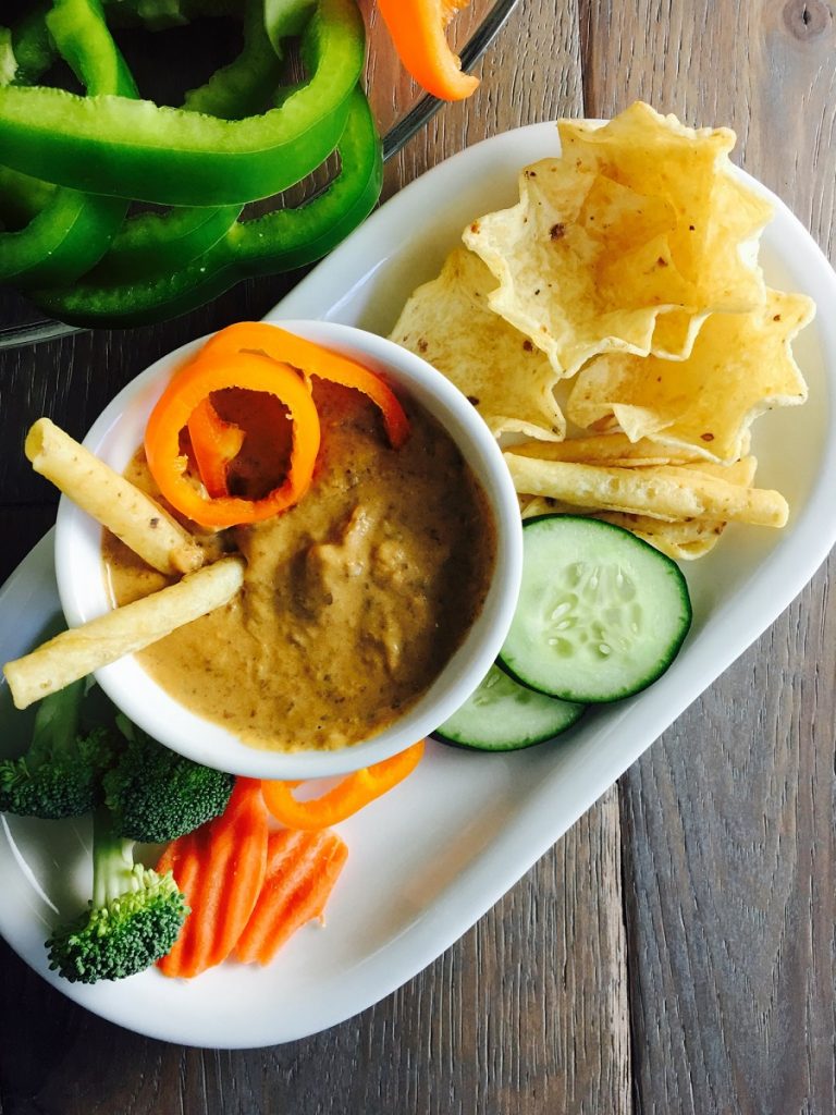 Crockpot Bean Dip with Beans is the perfect party recipe! This dip can be used with chips, crackers, or fresh vegetables for an easy side dish. Healthy Dips for Veggies | Healthy Chip Dip | Healthy Spreads for Crackers | Black Bean Recipes | Chip Dips to Make at Home
