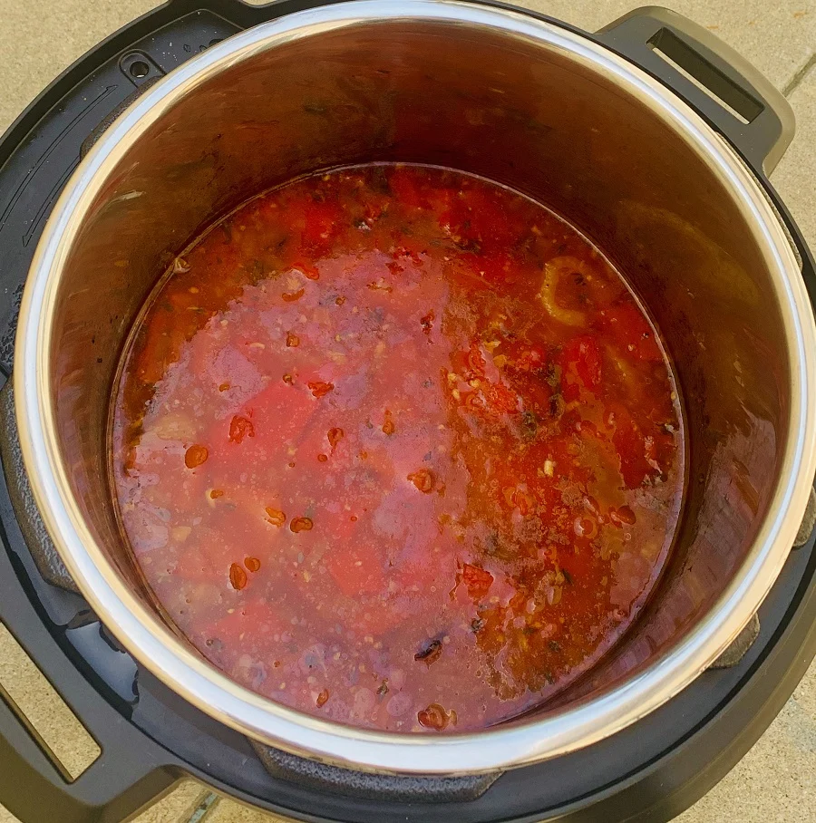 Instant Pot Roasted Red Pepper Soup Cooking 