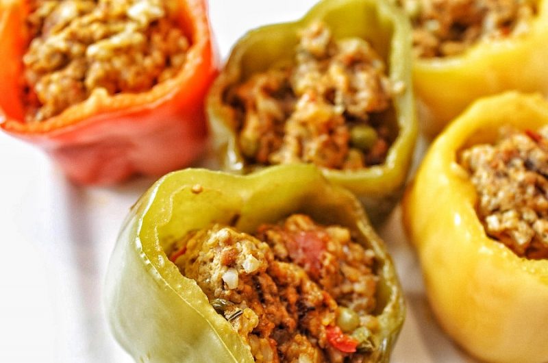 Low Carb Slow Cooker Stuffed Peppers