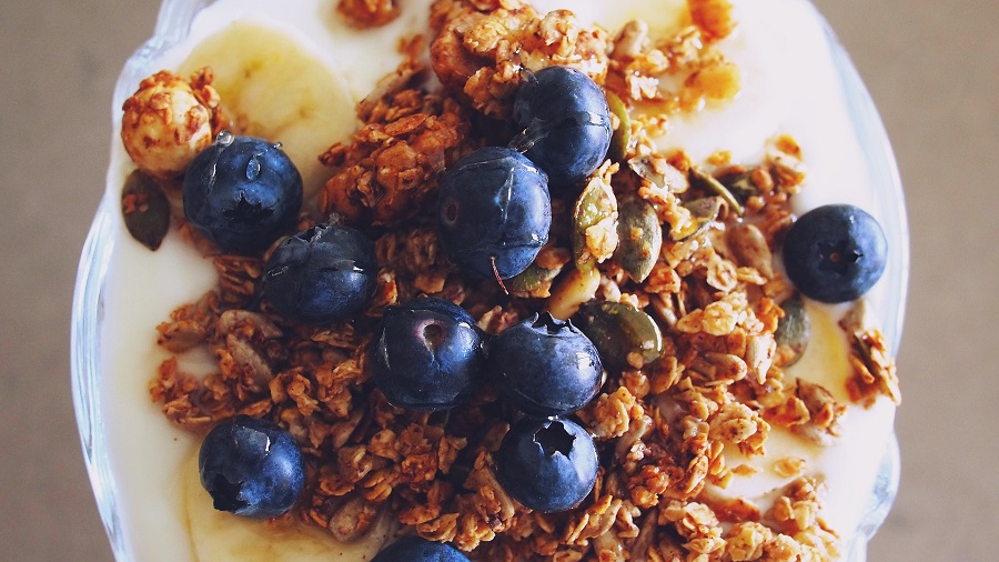 Crock Pot Granola Recipes Close Up of Granola with Blueberries