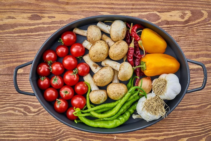 Instant Pot Pepper Soup Recipes A Platter Filled with Veggies