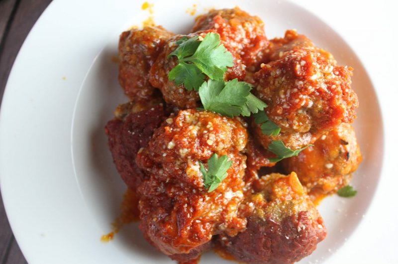 Crockpot Recipes with Ground Beef Meatballs Covered in Sauce in a Bowl