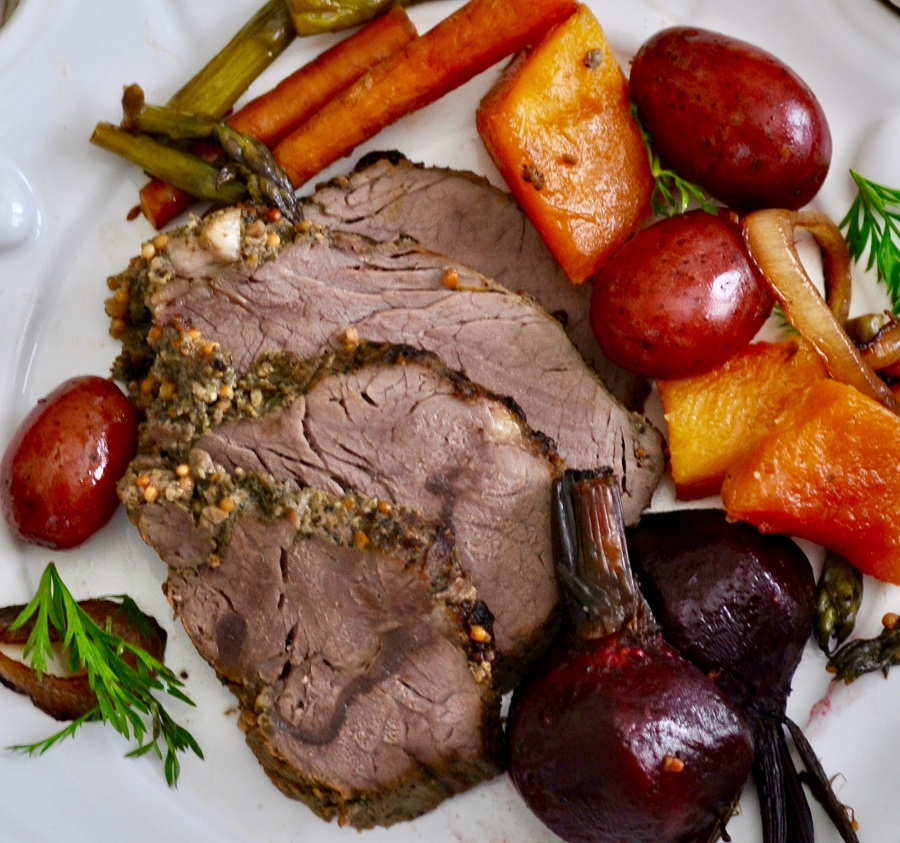 Crockpot Beef Roast Recipes Overhead View of Cut Pot Roast on a Plate