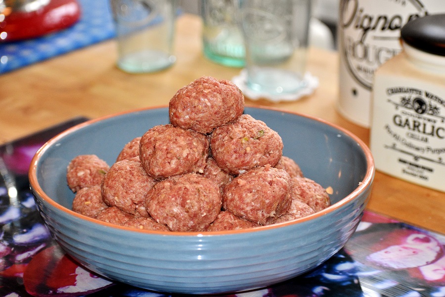 Instant Pot Meatballs and Pasta Recipes Meatballs in a Bowl Waiting to Be Cooked