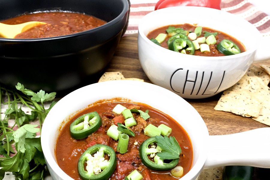 Beanless Instant Pot Chili Recipes Two Bowls of Chili with Jalapenos on Top
