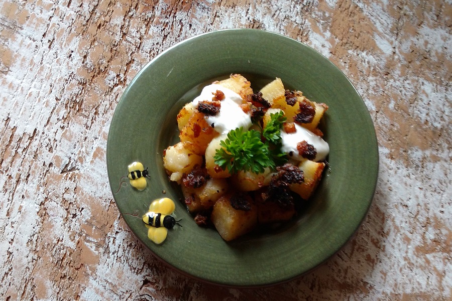 Crockpot Breakfast Recipes Overhead View of Hash Brown Casserole on a Dish