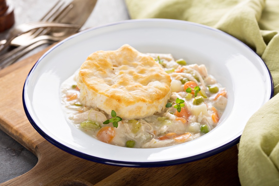 Individual chicken pot pie plate