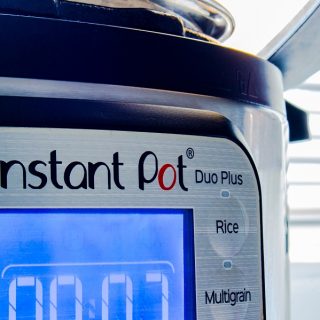 How to Make your Instant Pot Start Cooking Close Up of the Front of an Instant Pot
