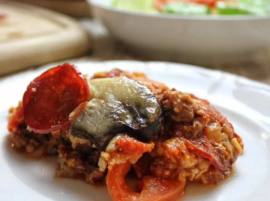 Kid Friendly Dump and Go Crockpot Recipes Close Up of a Serving of Pizza Casserole