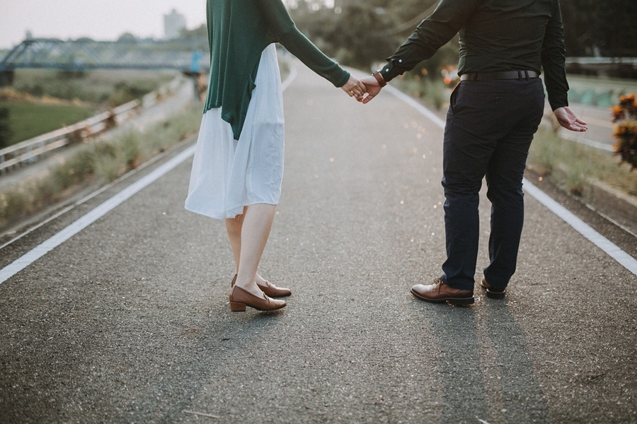 Date Night Crockpot Recipes a Couple Holding Hands on a Walking Trail