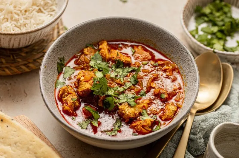 Clean and Healthy Crockpot Chicken Tikka Masala Recipe
