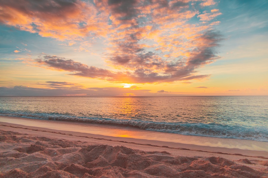 Hawaiian Crockpot Recipes View of a Sunset Over the Ocean
