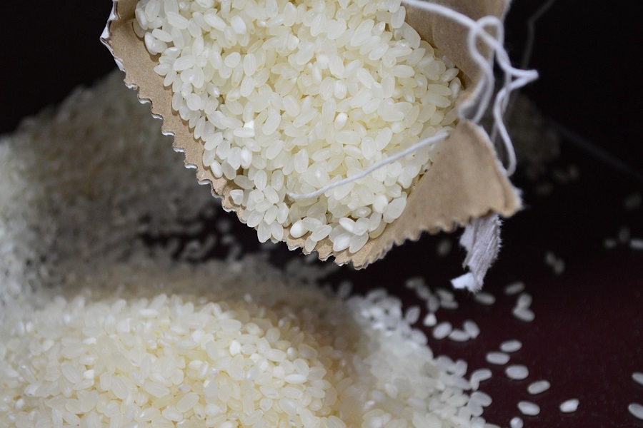 Instant Pot Rice Recipes Close Up of a Bag of Rice