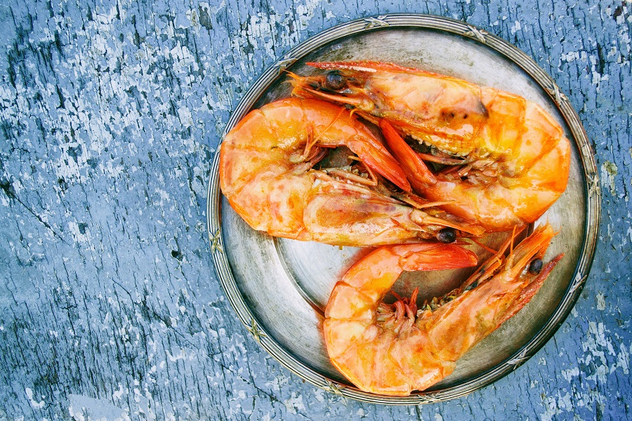 Crockpot Dinner Recipes with Shrimp Close Up of Shrimp on a Small Plate