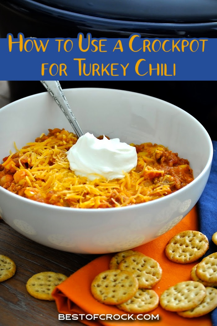 Crockpot turkey chili with pinto beans is an easy and healthy slow cooker dinner! Save time in the kitchen and add this crockpot dinner recipe to your meal planning. Healthy Crockpot Turkey Chili | Crockpot Recipes with Turkey | Ground Turkey Recipes Slow Cooker | Slow Cooker Chili Recipe | Crockpot Dinner Recipes
